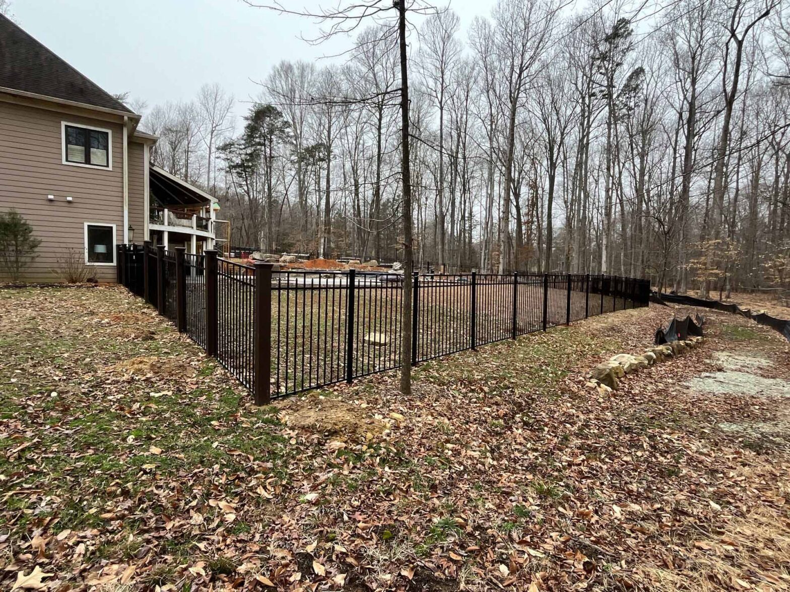 Photo of a fence from a fence company in South and North Carolina