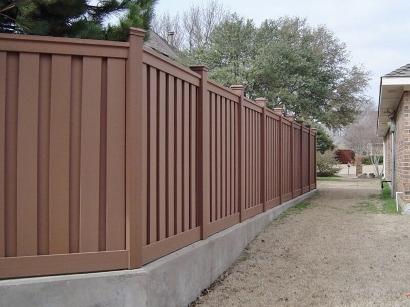 Photo of a fence in the Carolinas