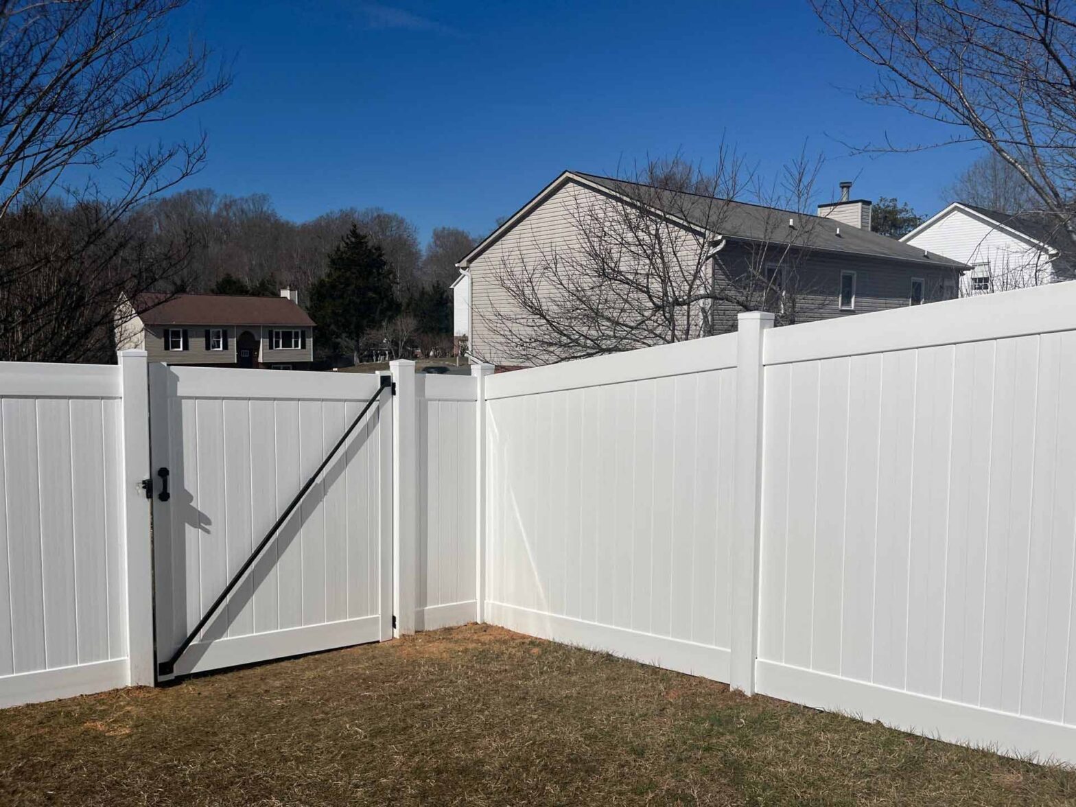 Photo of a Winston-Salem, NC vinyl fence