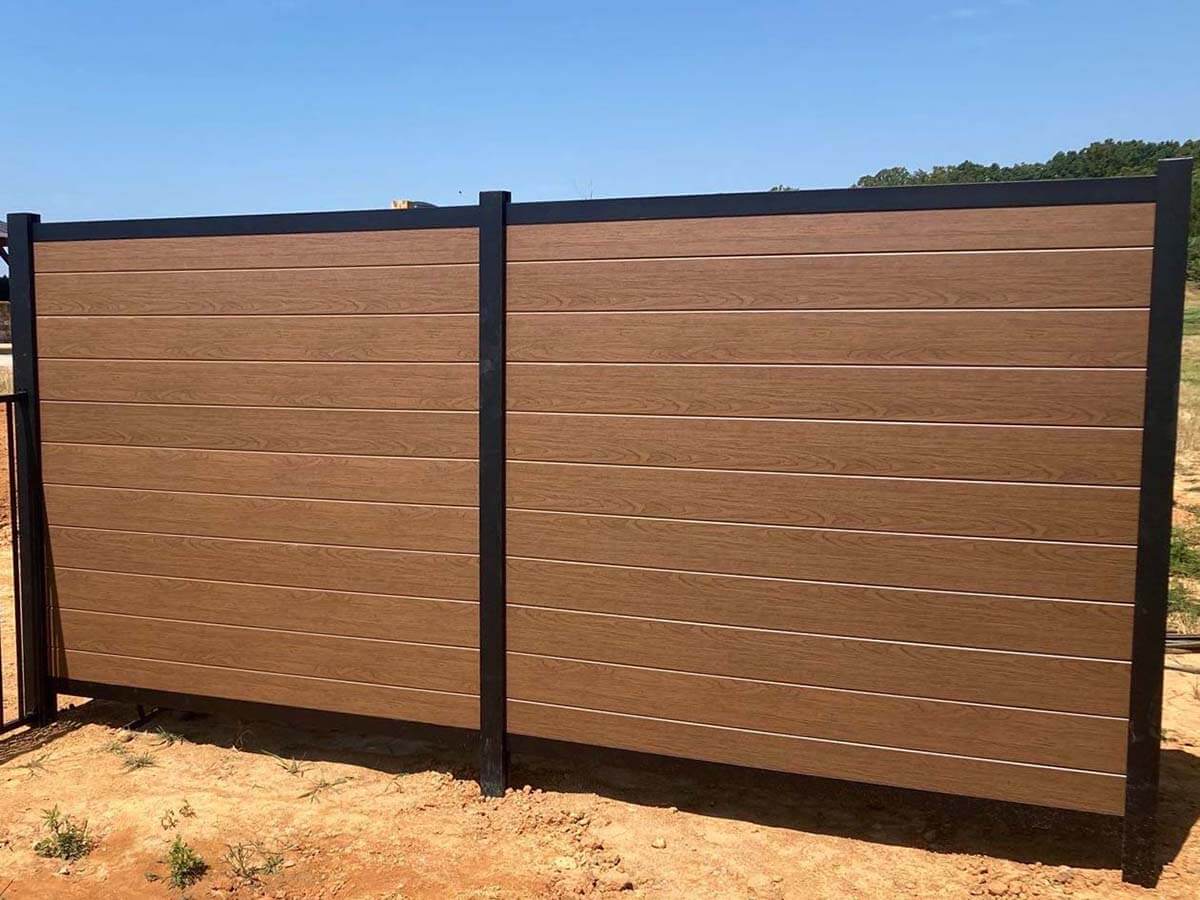 North Carolina and South Carolina Composite Fencing | Easter Fencing, image size:1200x900