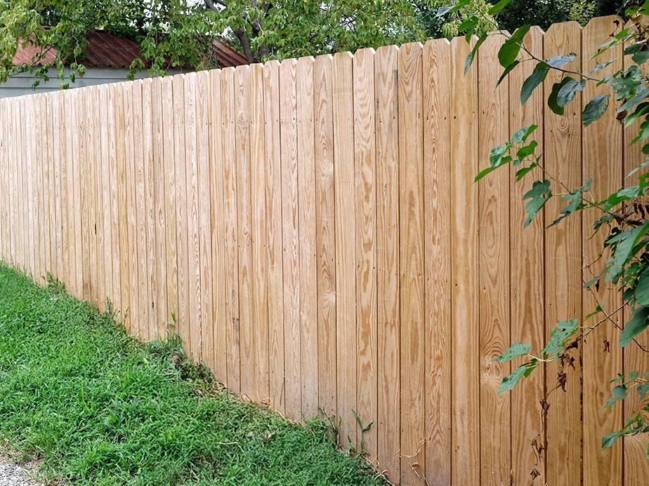 Murrells Inlet South Carolina vinyl privacy fencing